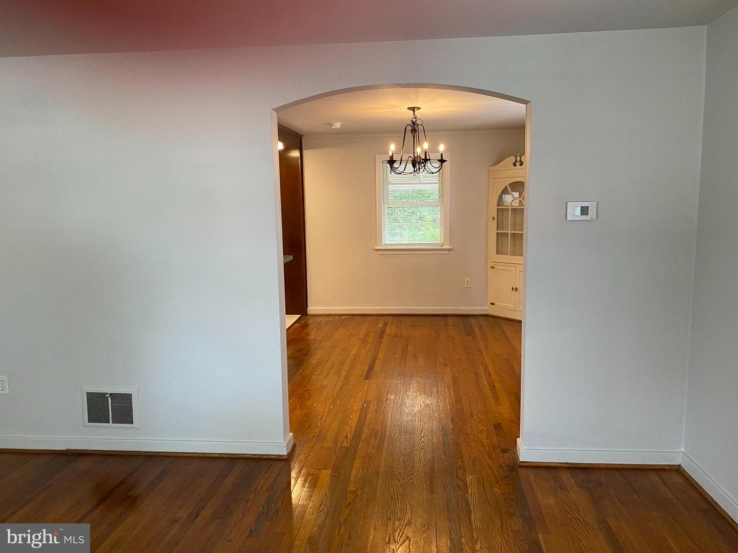 836 2nd Street photo 3