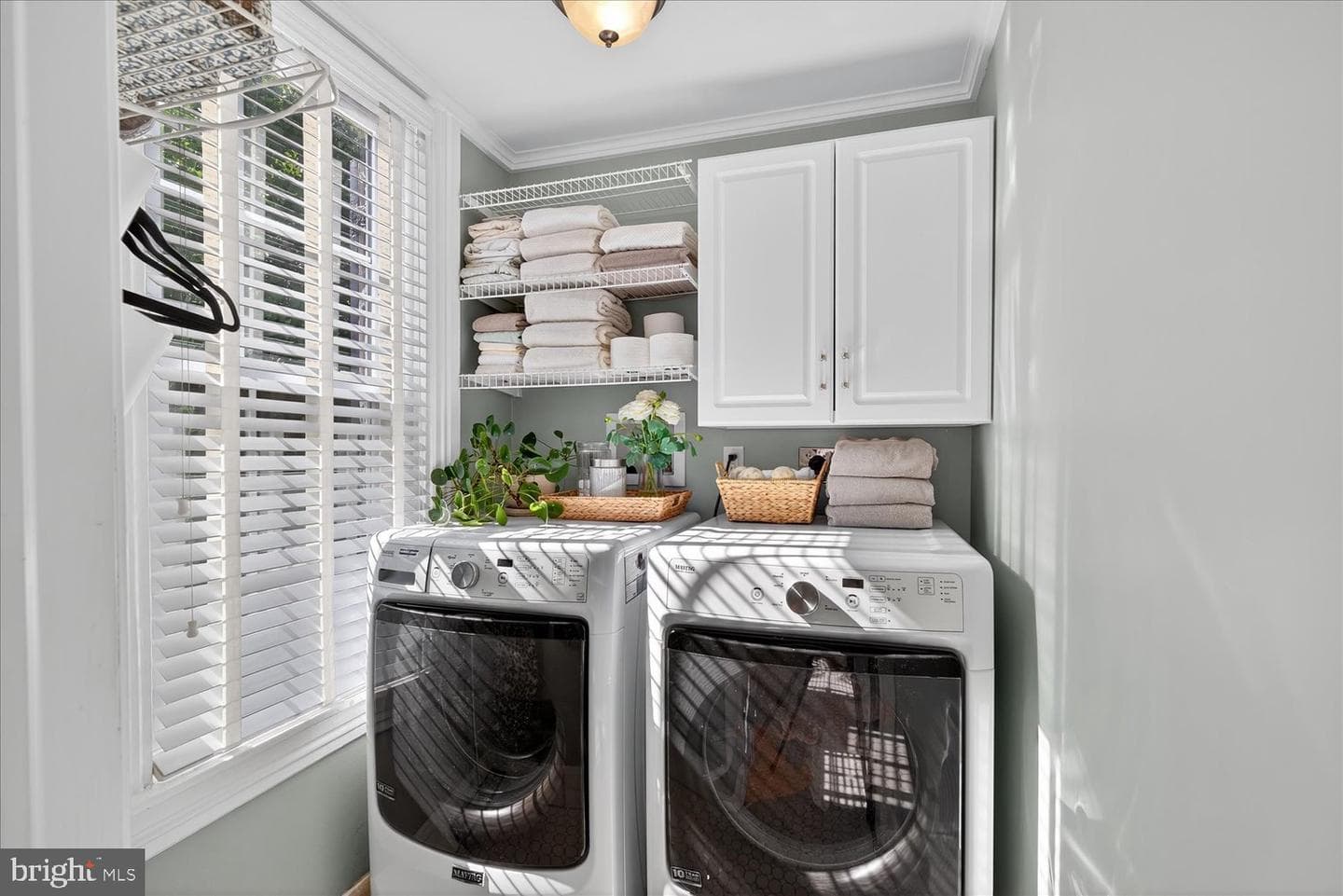 403 N Queen Street photo 24