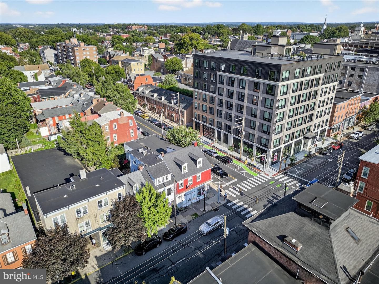 403 N Queen Street photo 6