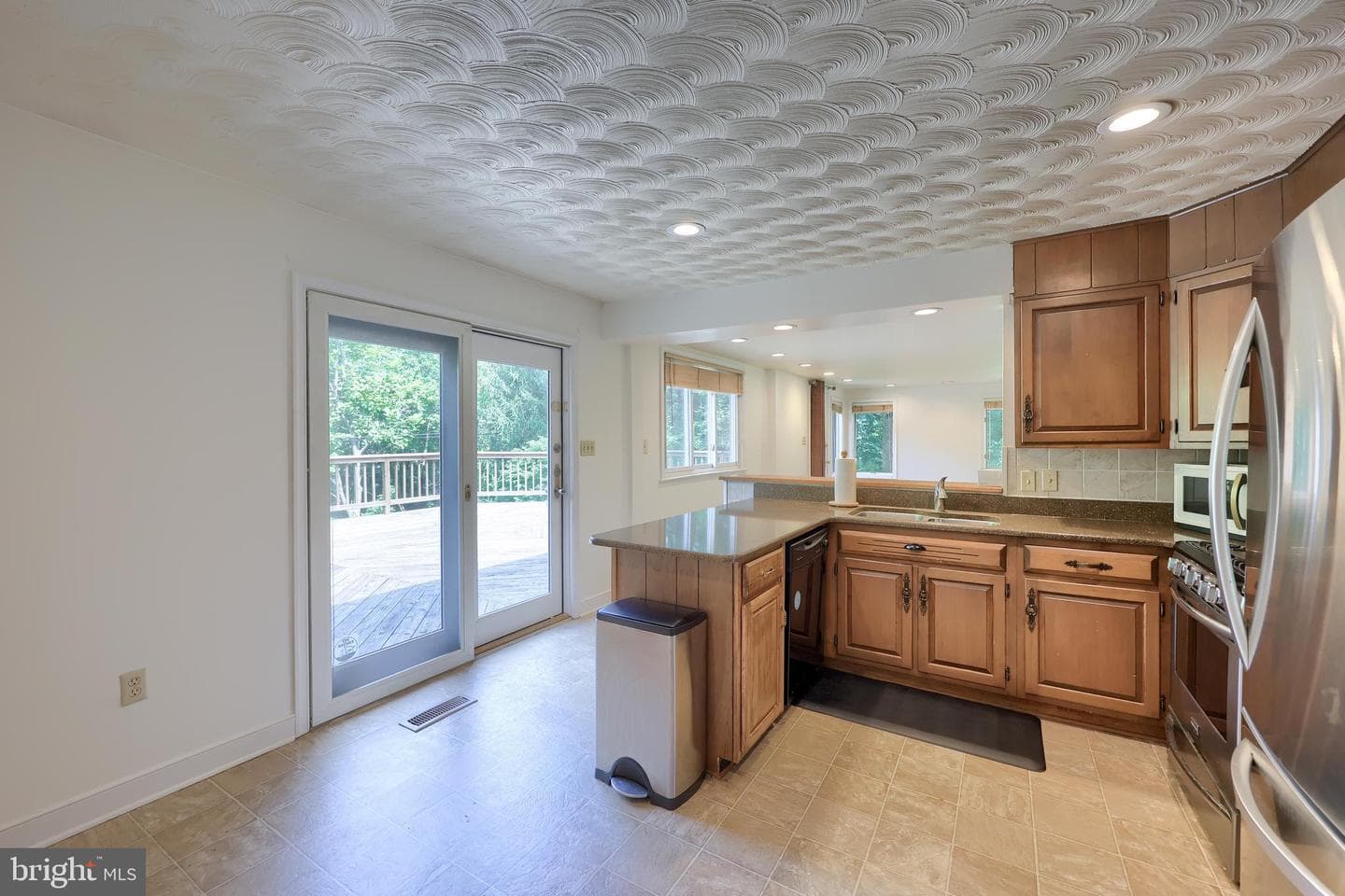 1075 Richmond Road photo 19
