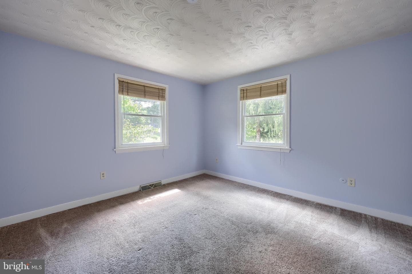 1075 Richmond Road photo 26