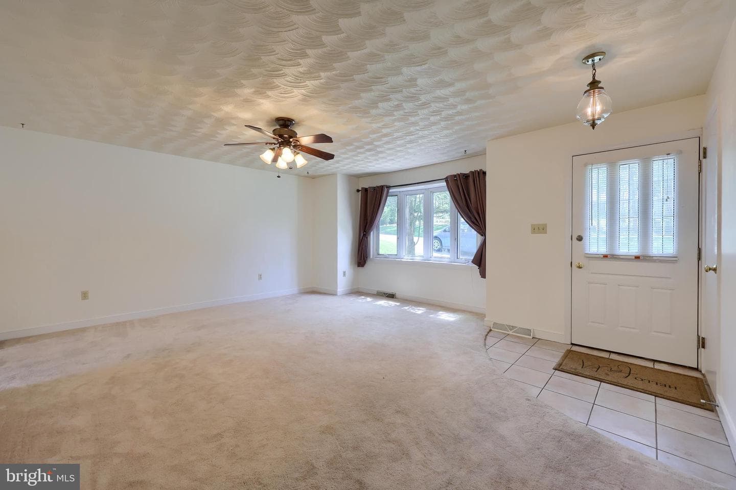 1075 Richmond Road photo 5