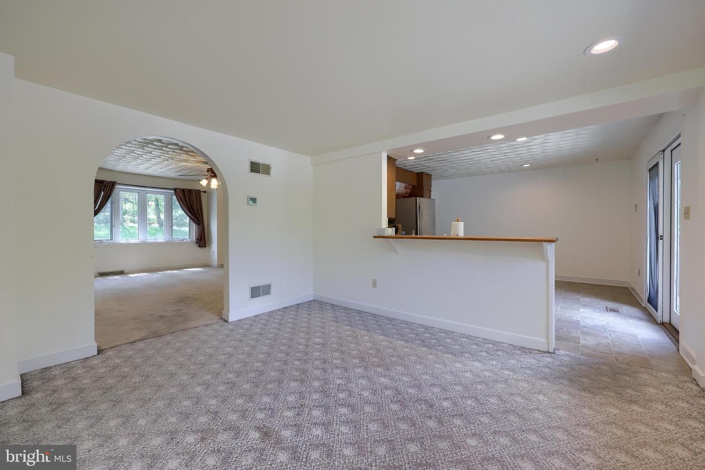 1075 Richmond Road photo 9
