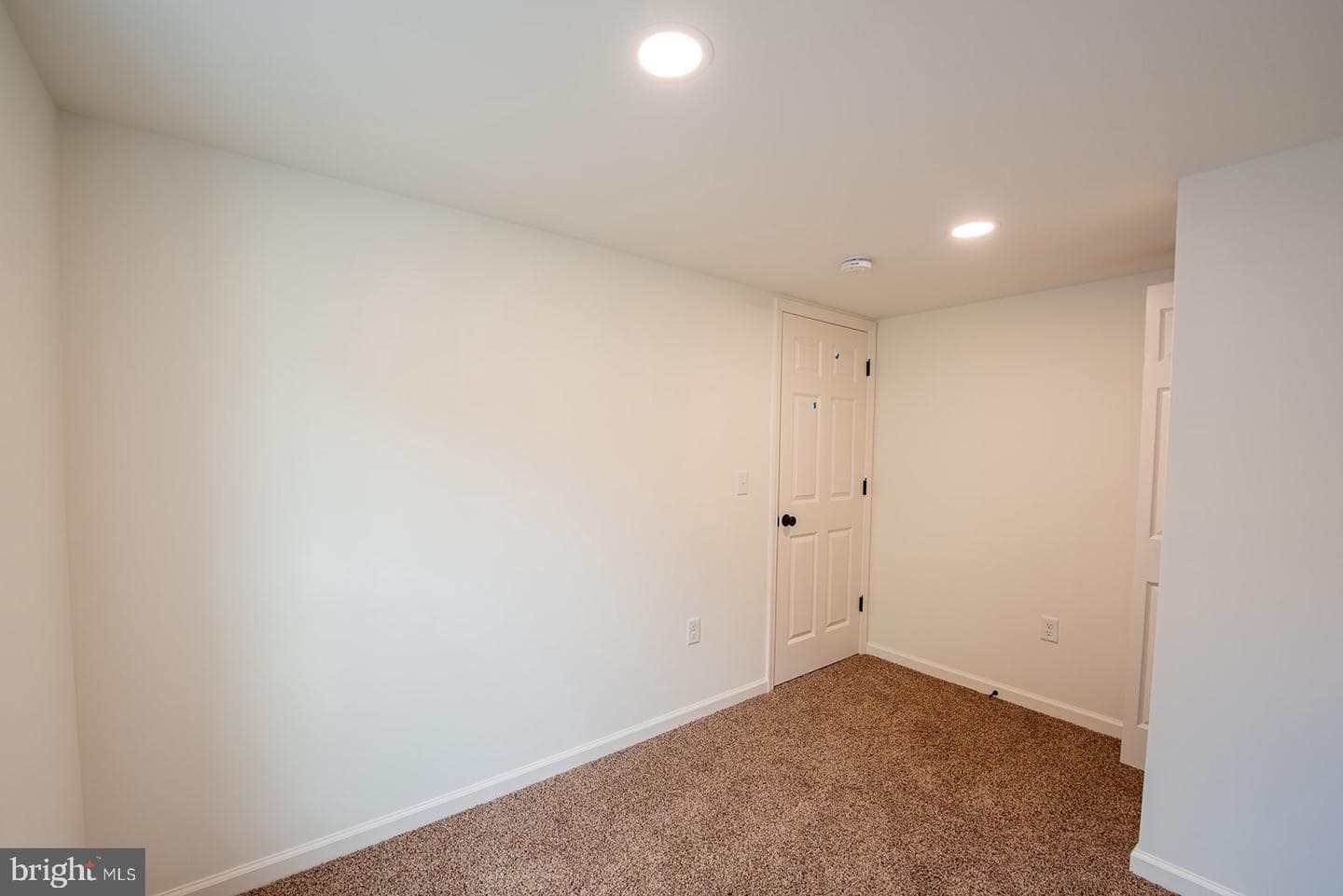 506 Beaver Street photo 13