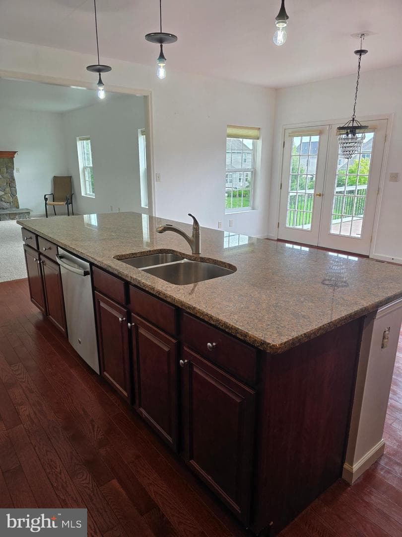 625 Warminster Lane photo 17