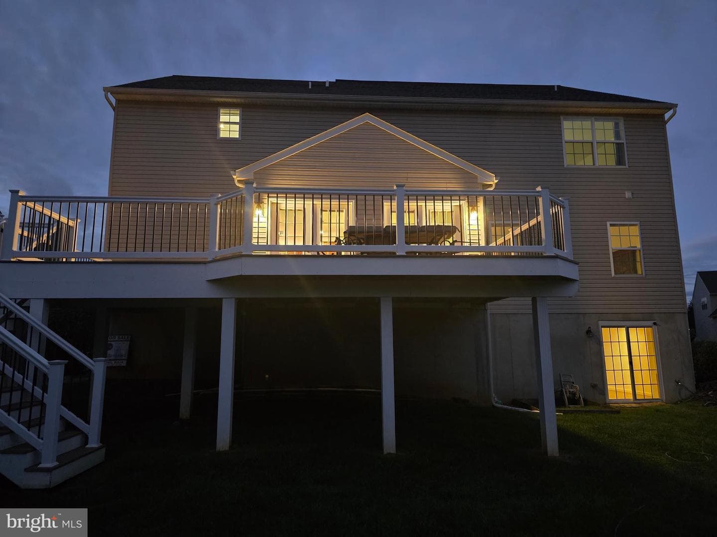 625 Warminster Lane photo 48