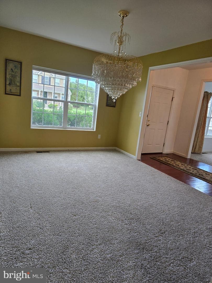 625 Warminster Lane photo 7