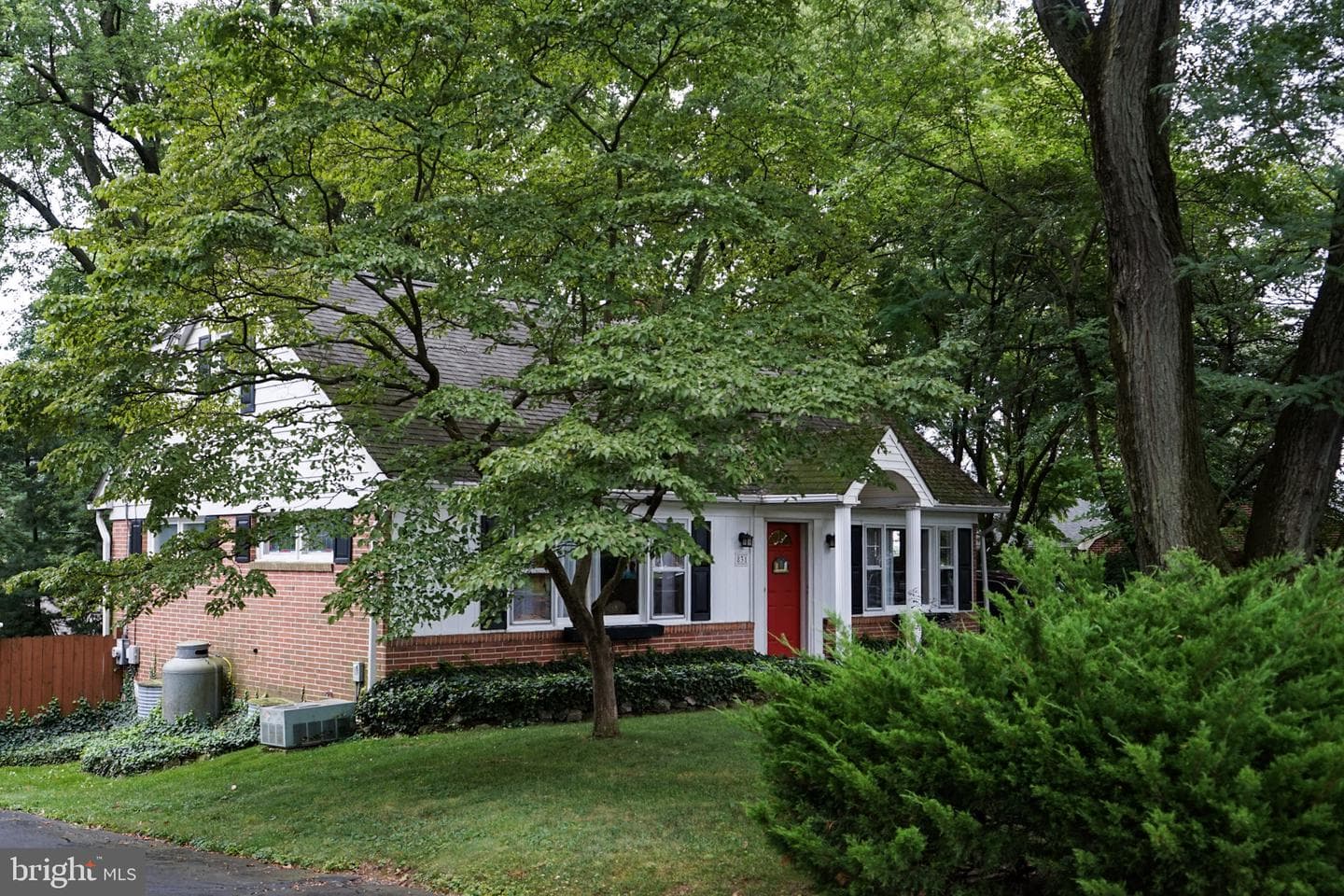 831 Park Hill Drive photo 31