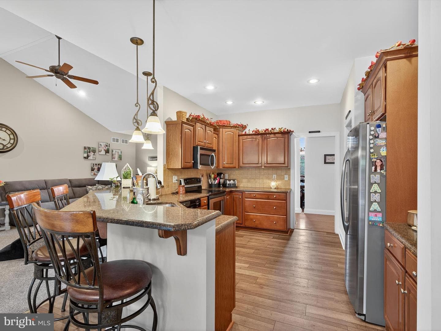 667 Golden Eagle Way photo 21