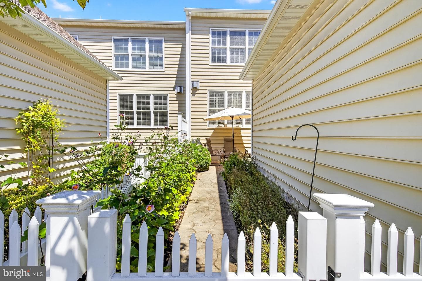 1441 Hammock Way photo 33