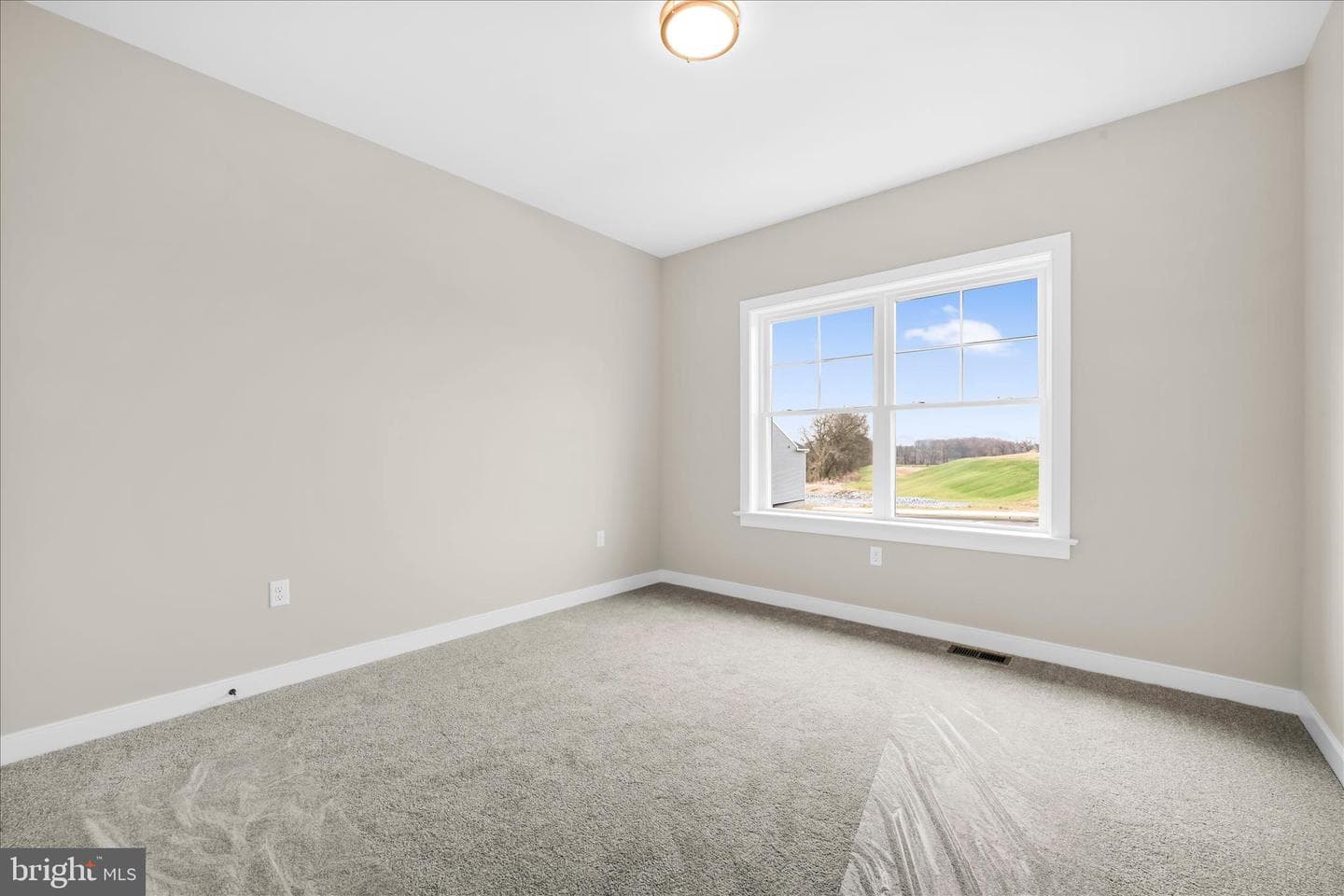 126 N. West View photo 26