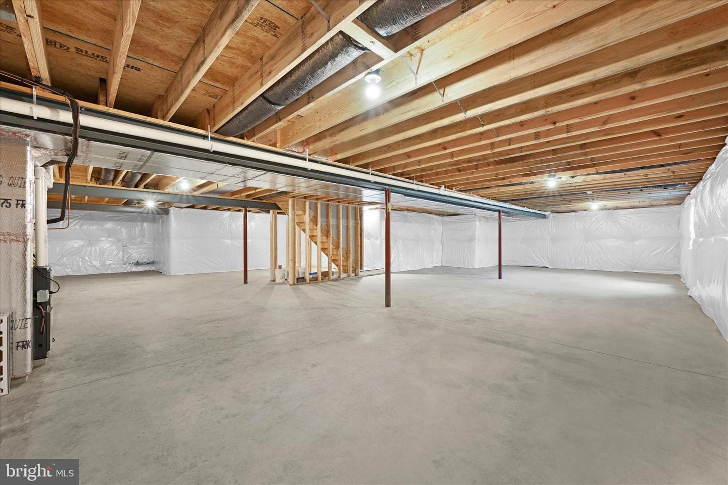 126 N. West View photo 33