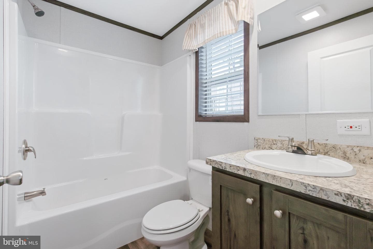 17 Ashton Dr photo 17