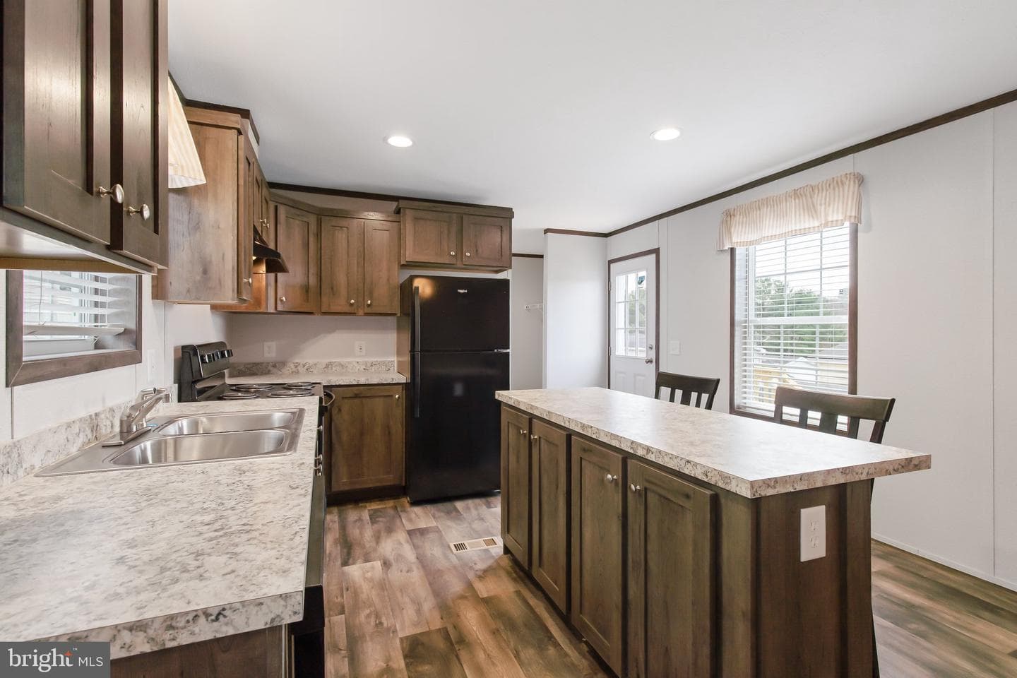 17 Ashton Dr photo 9