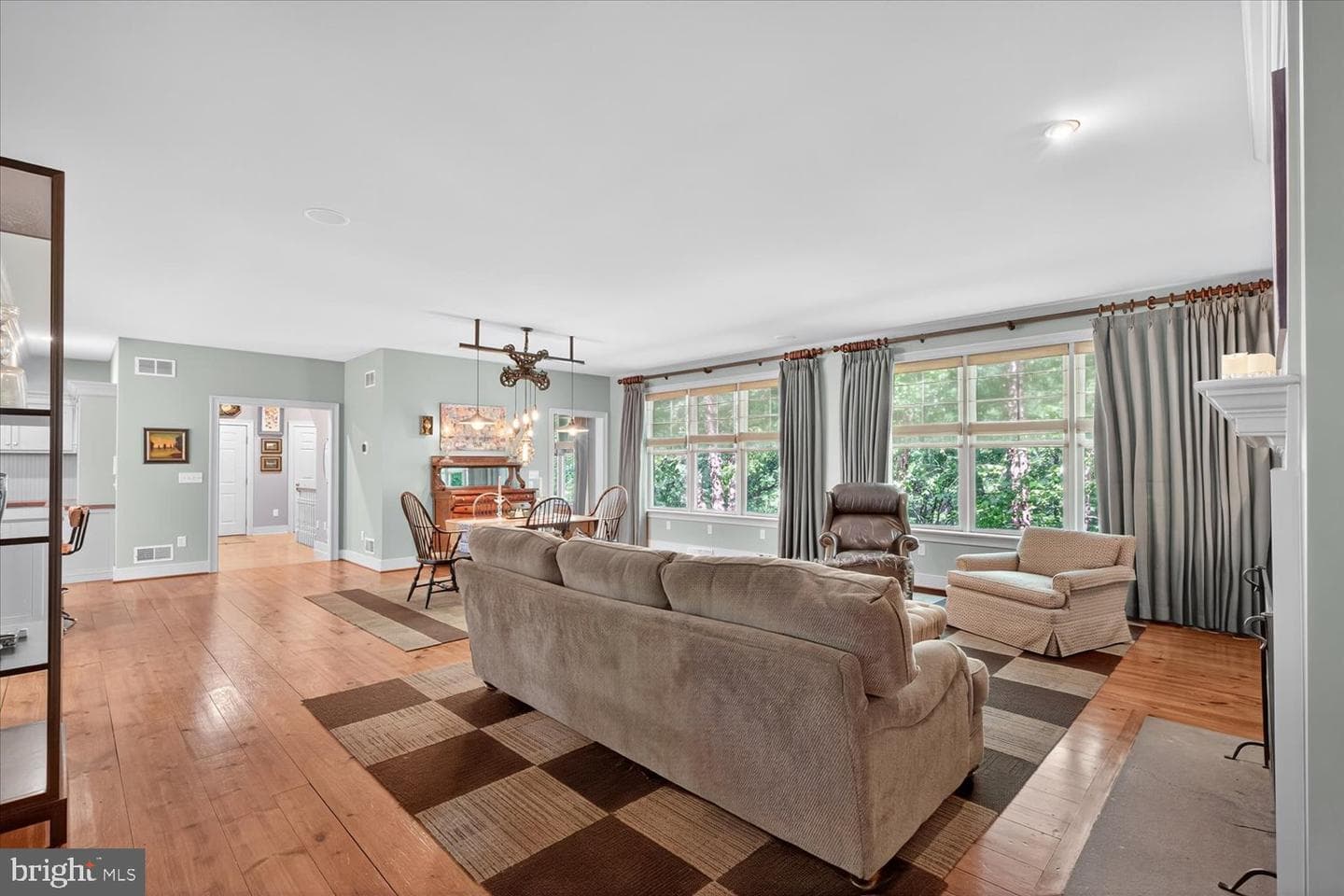 815 Laurel Ridge Road photo 10