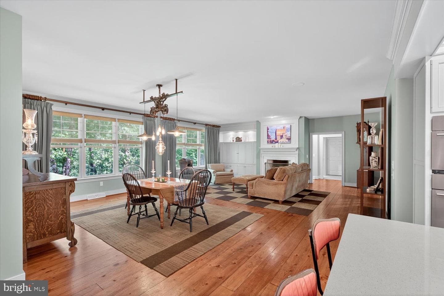 815 Laurel Ridge Road photo 11