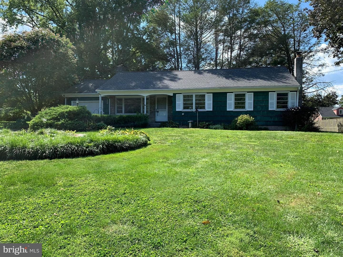 2022 Meadow Ridge Drive photo 1