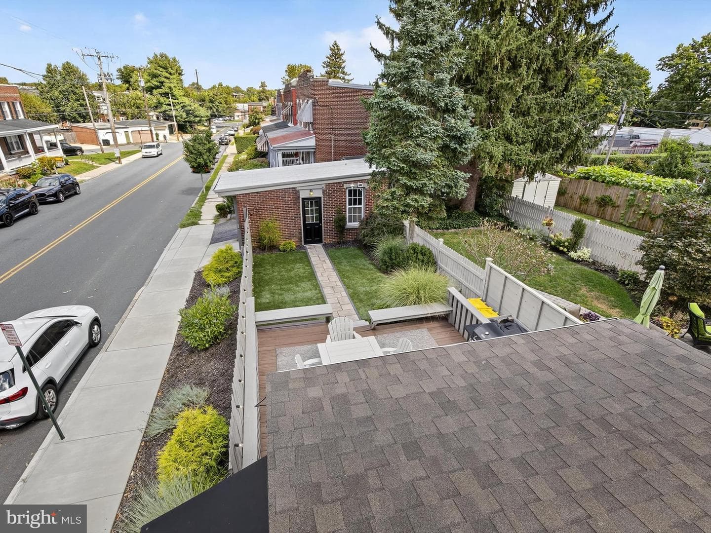 759 N Franklin Street N photo 32