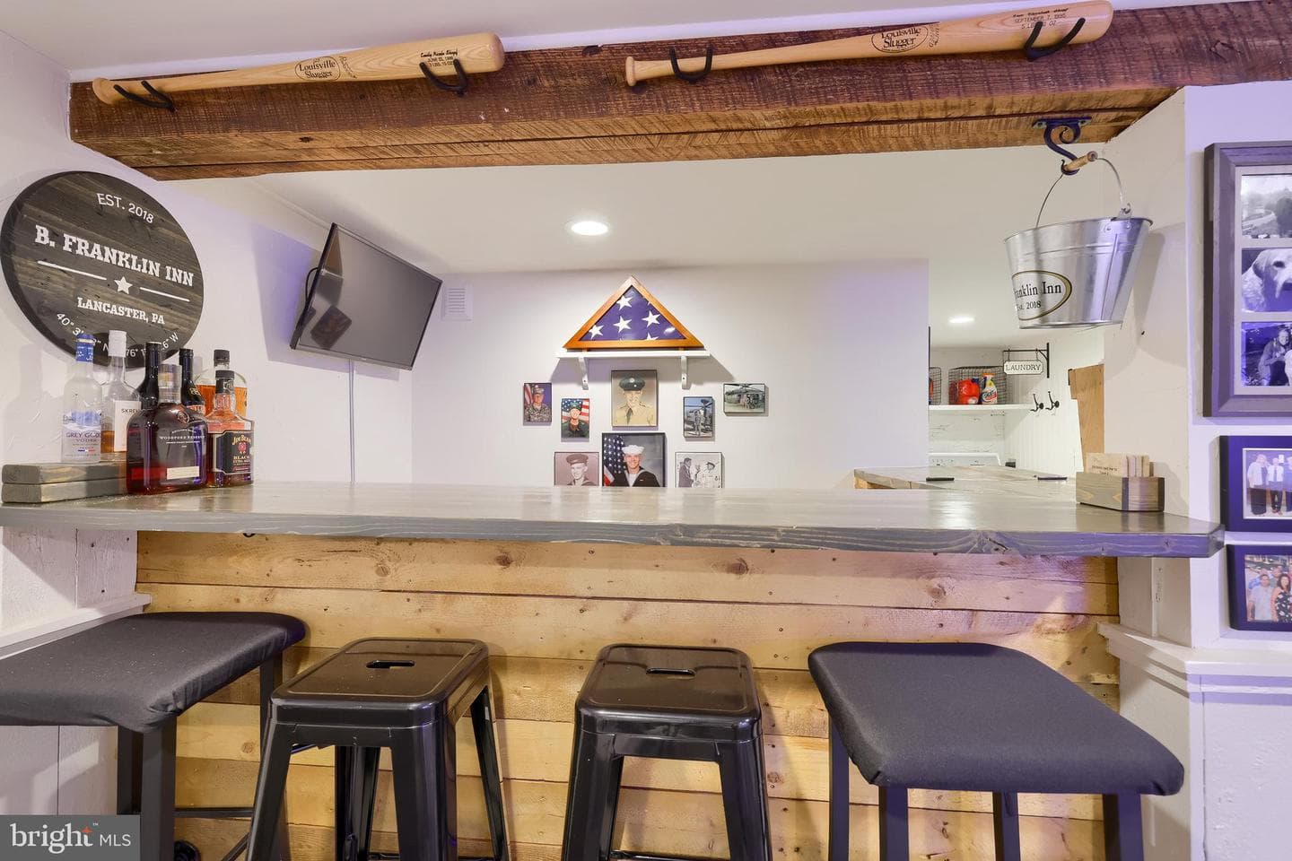 759 N Franklin Street N photo 46
