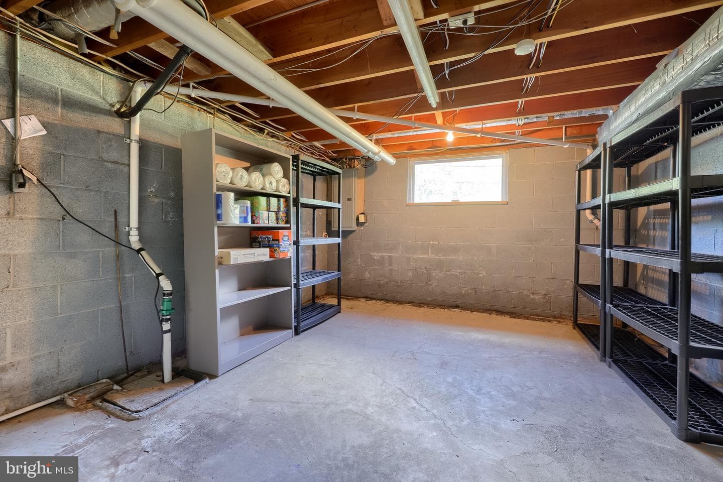 1841 Wheatland Avenue photo 41