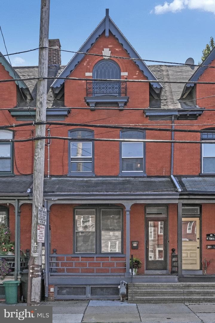 16 W Liberty Street, Lancaster