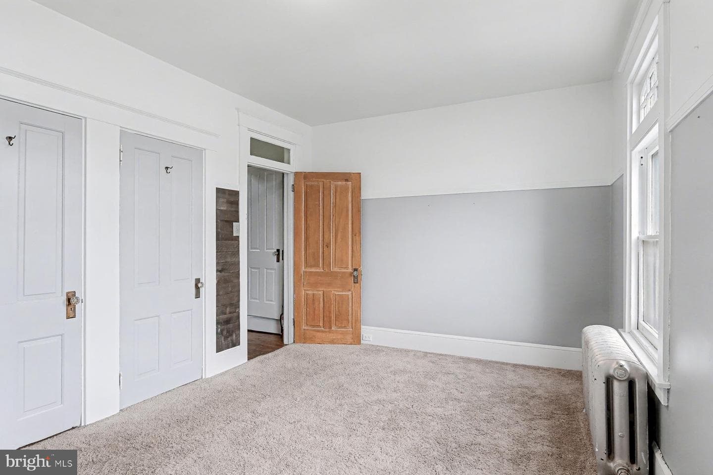 16 W Liberty Street photo 36