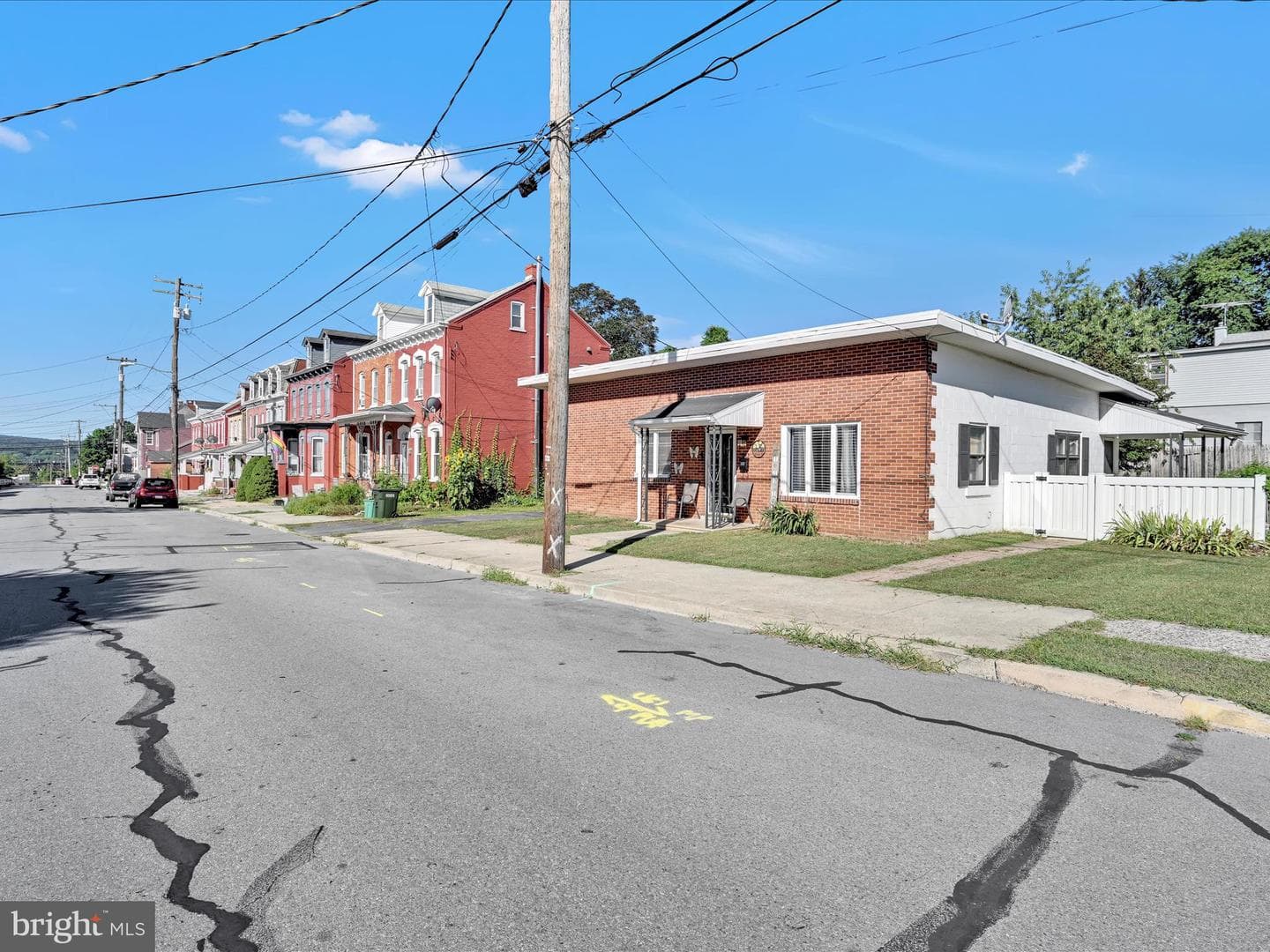 343 Poplar Street photo 1