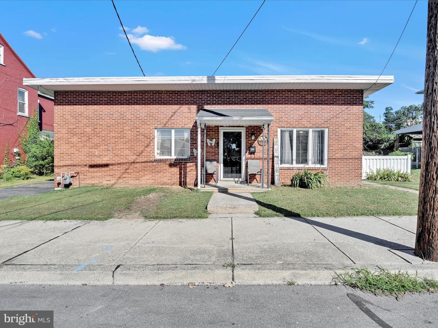 343 Poplar Street photo 2