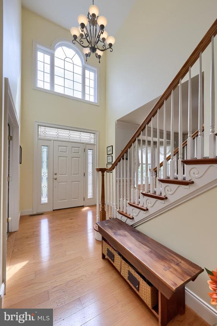 391 Ecker Drive photo 2