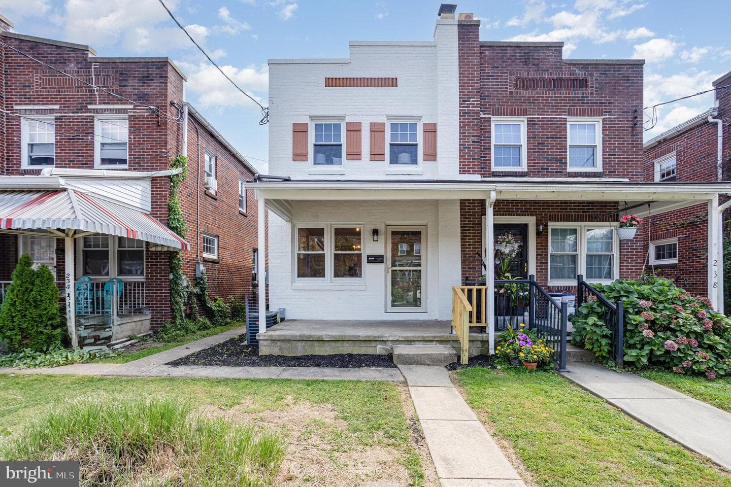 236 Locust Street photo 4