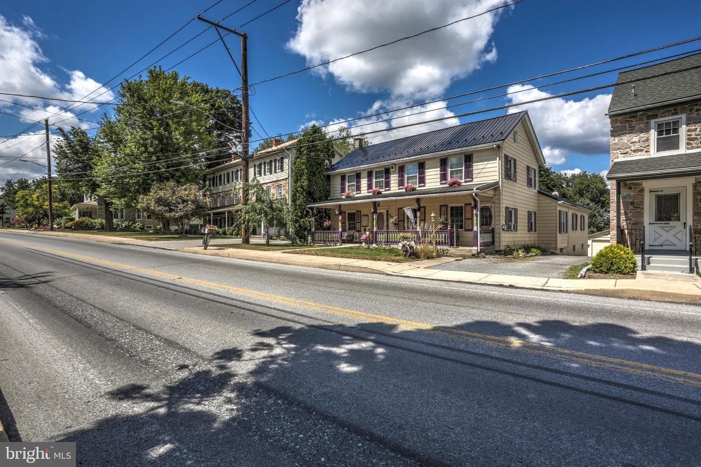 2085 Main Street photo 3