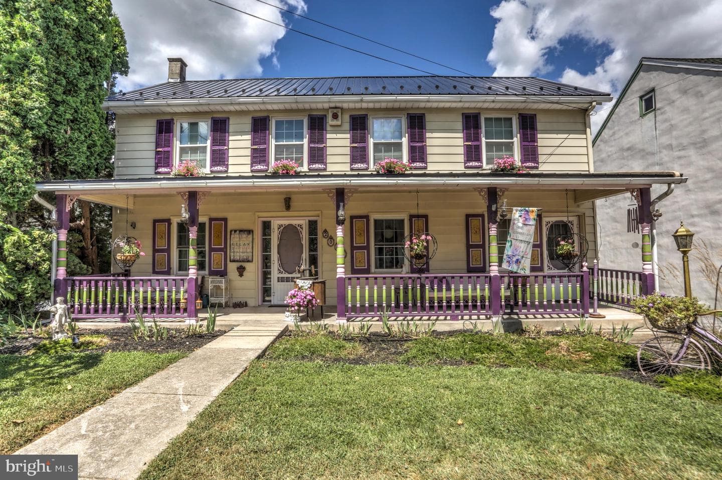2085 Main Street photo 4