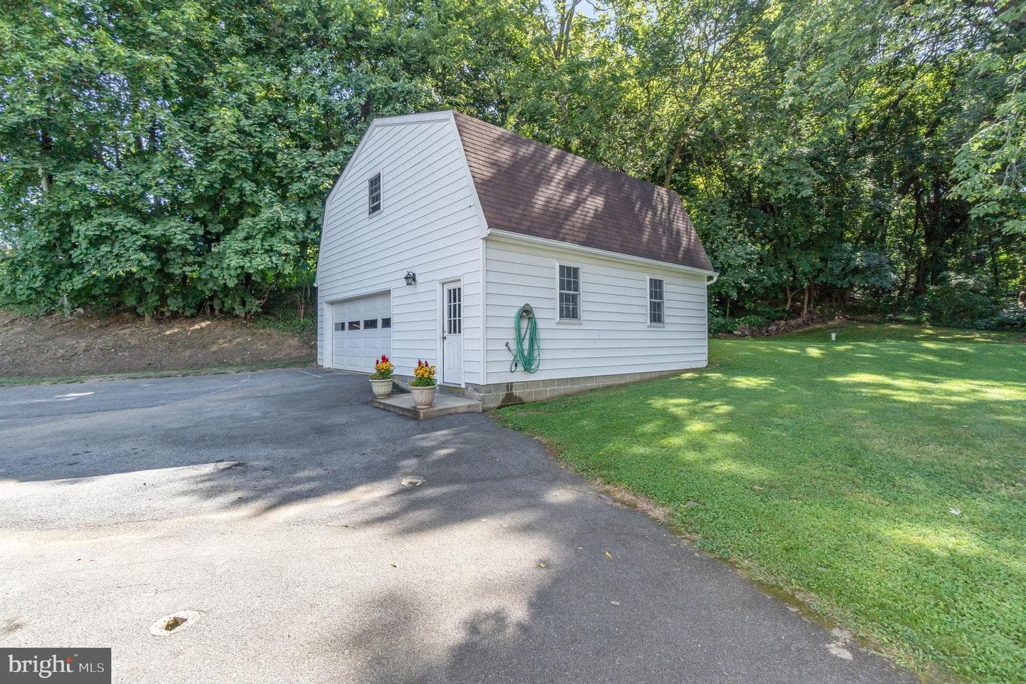 658 Martic Heights Drive photo 21