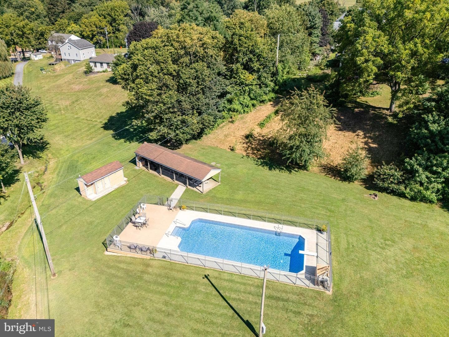 658 Martic Heights Drive photo 33