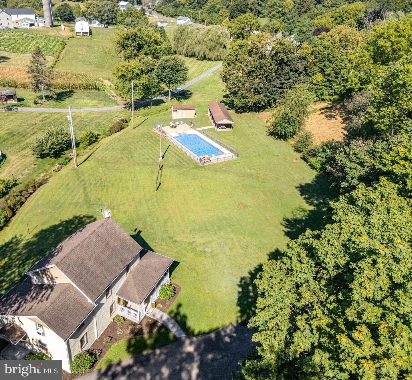 658 Martic Heights Drive photo 34