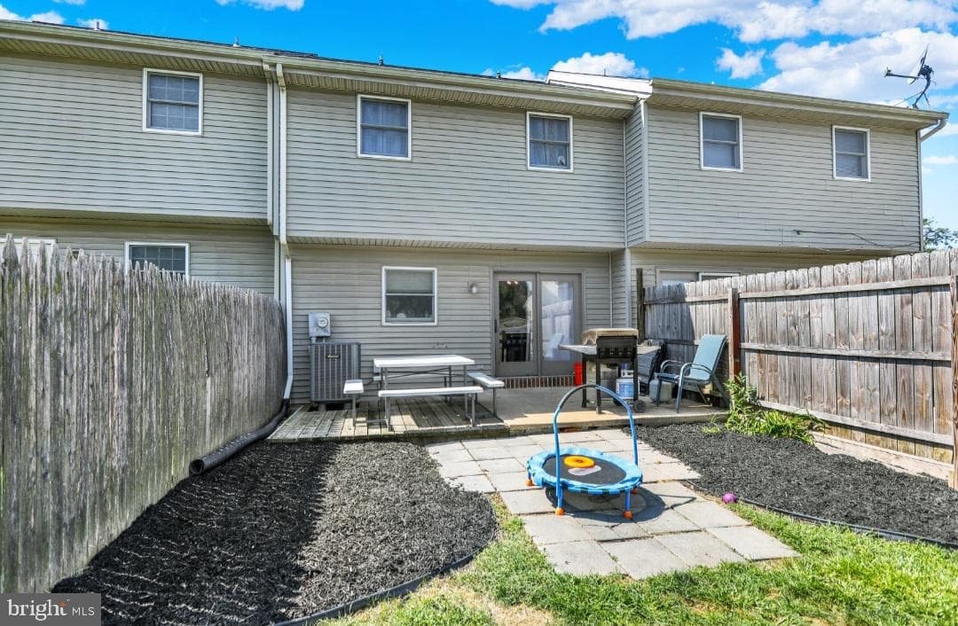 28 Cranfield Court photo 25