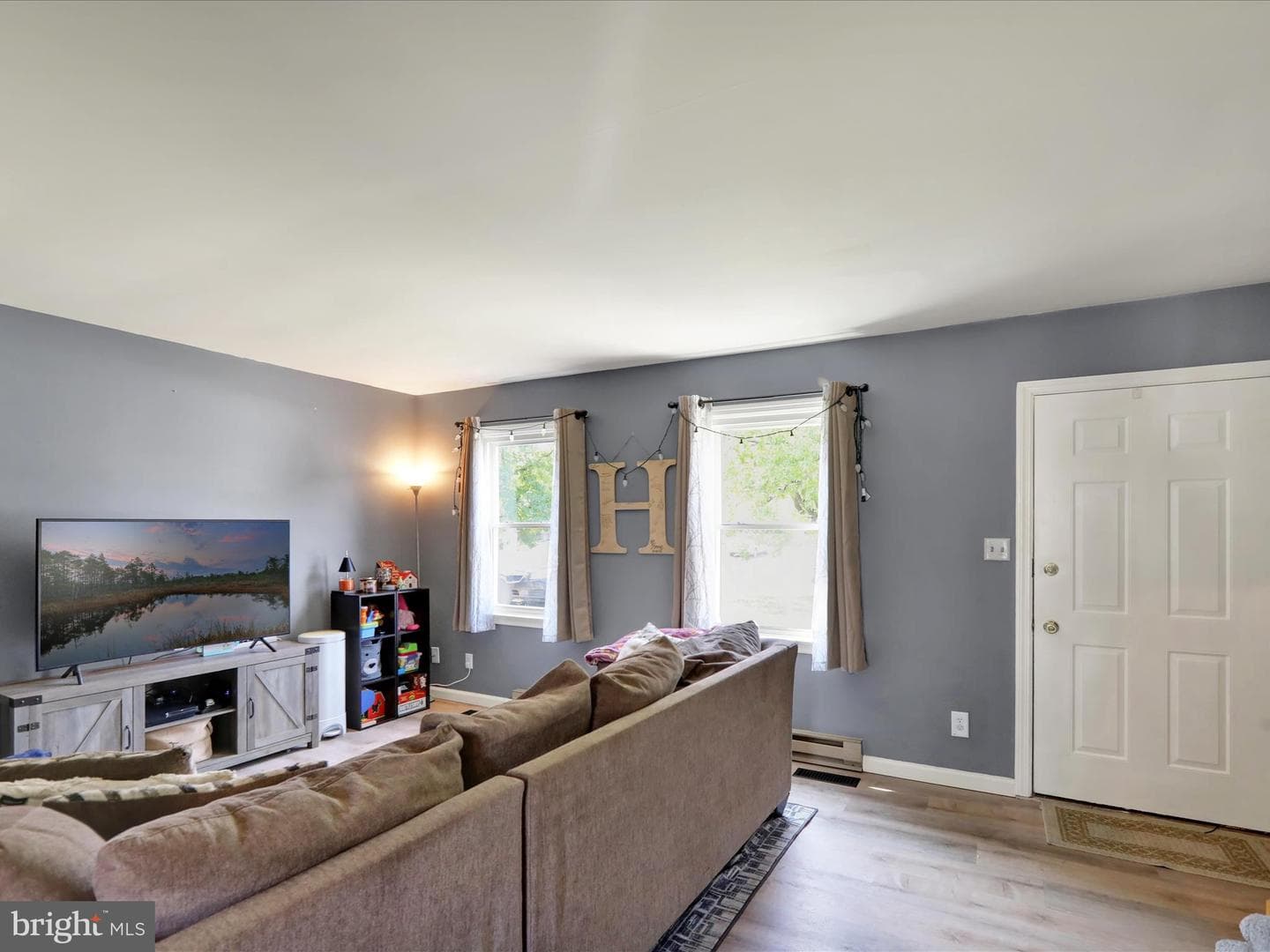 28 Cranfield Court photo 3