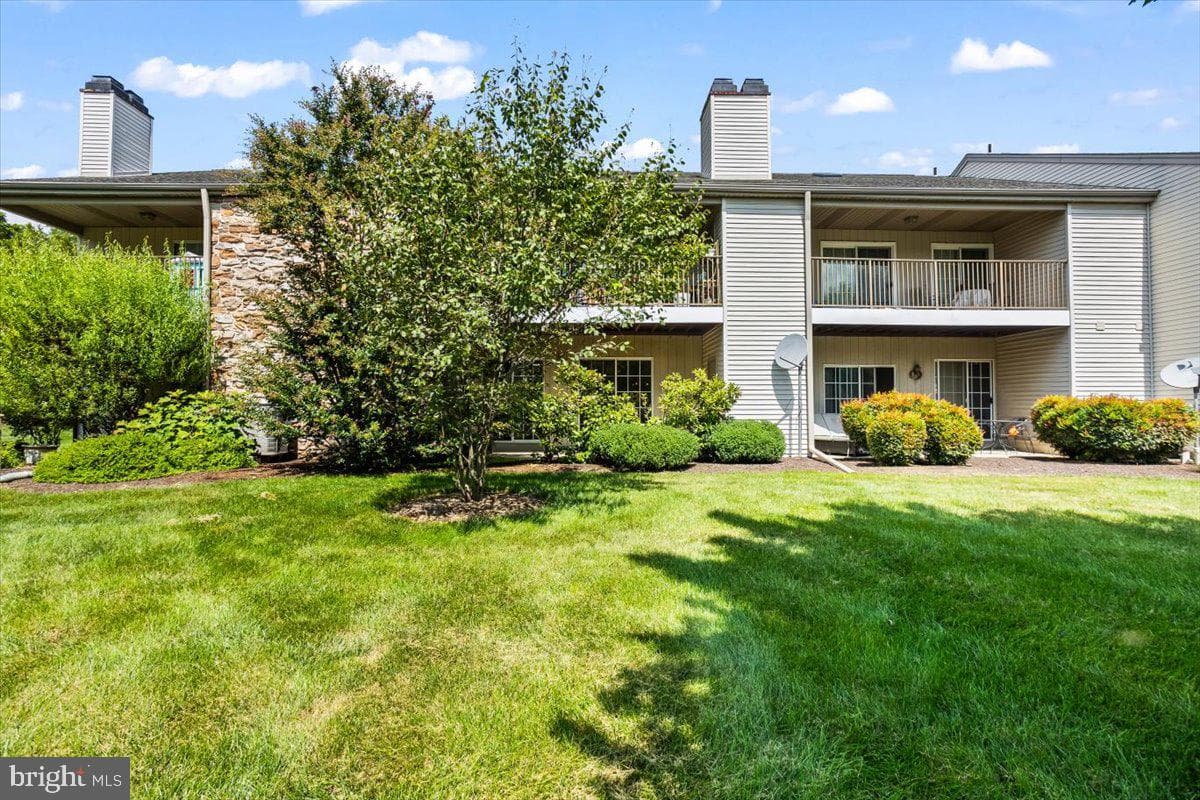 225 Greenview Dr photo 26
