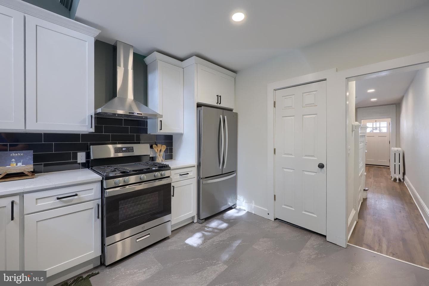 426 Manor Street photo 15