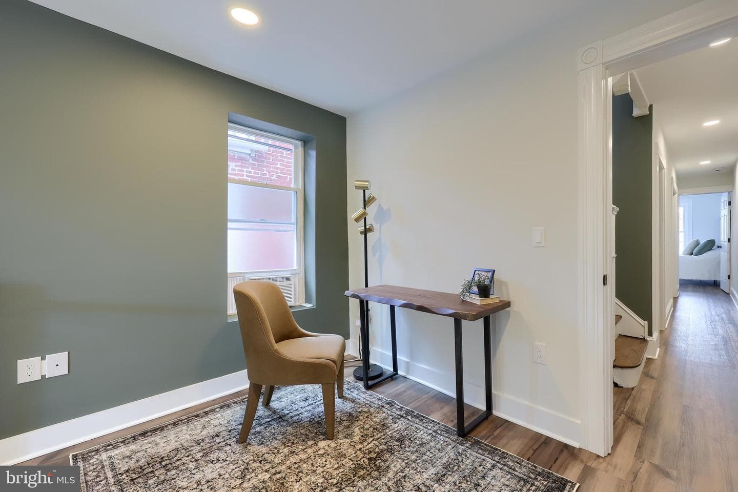 426 Manor Street photo 20