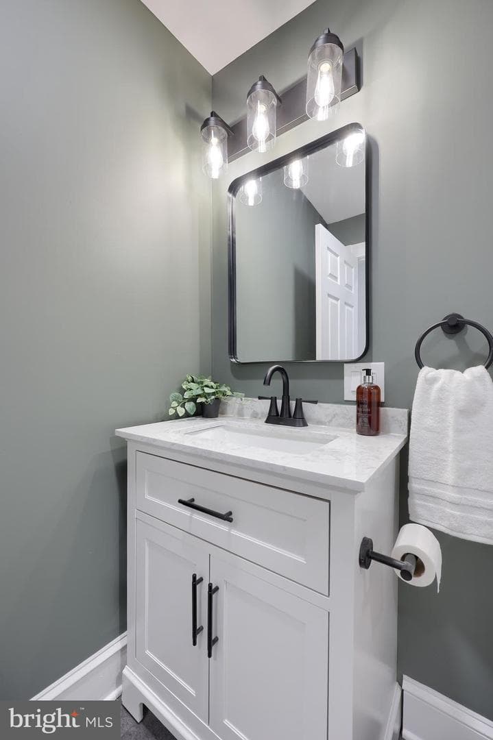 426 Manor Street photo 22