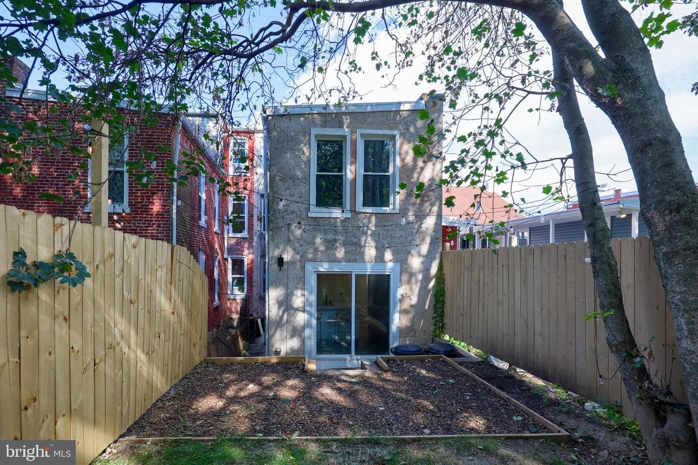 426 Manor Street photo 39