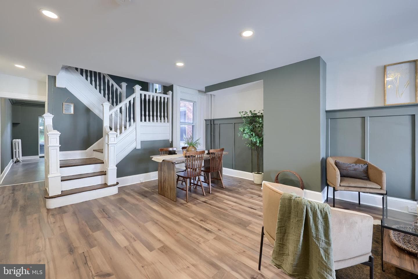 426 Manor Street photo 8