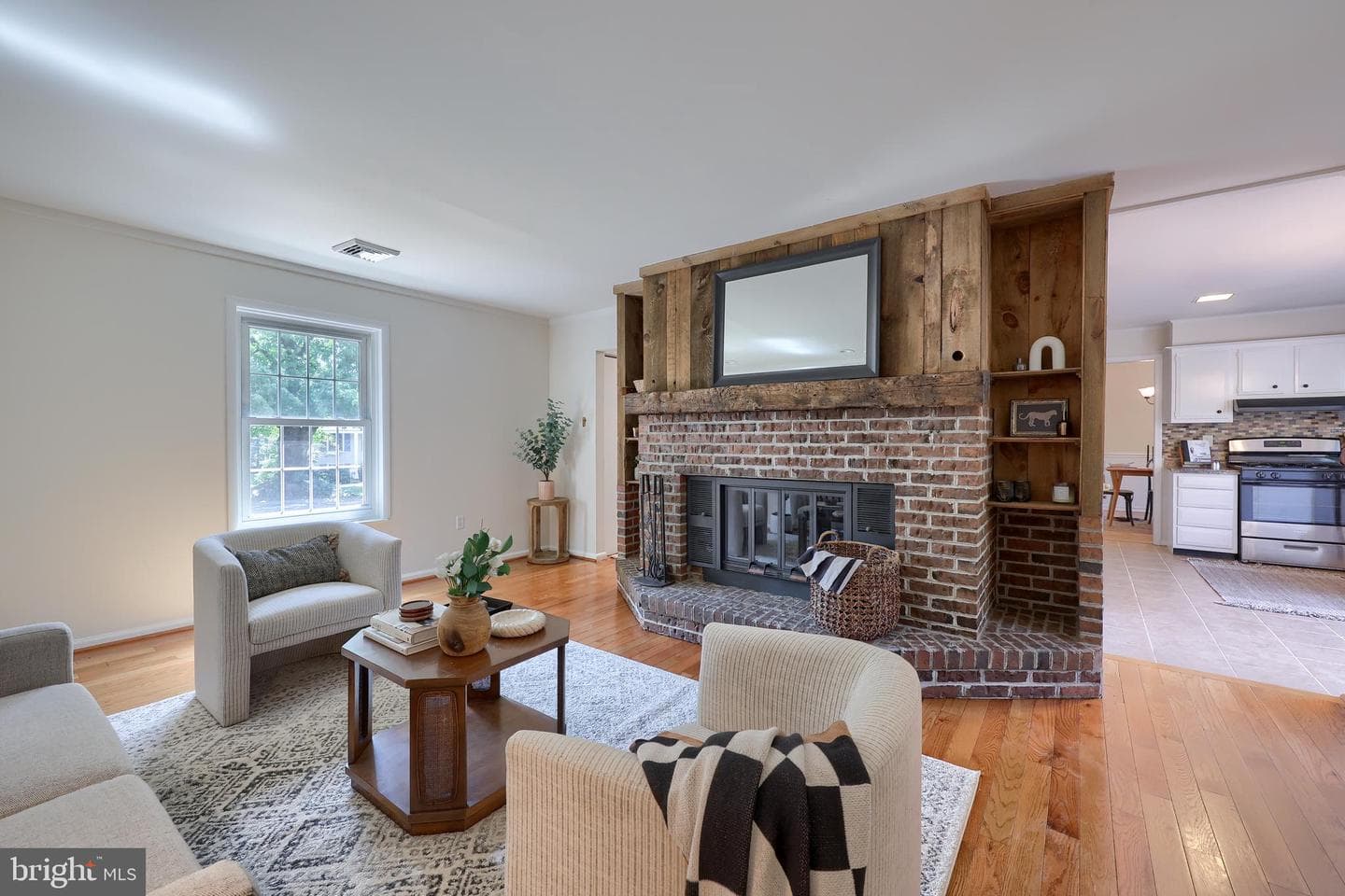 6080 Parkridge Drive photo 8