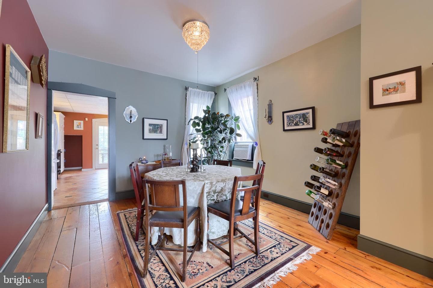 27 N Mulberry Street photo 18