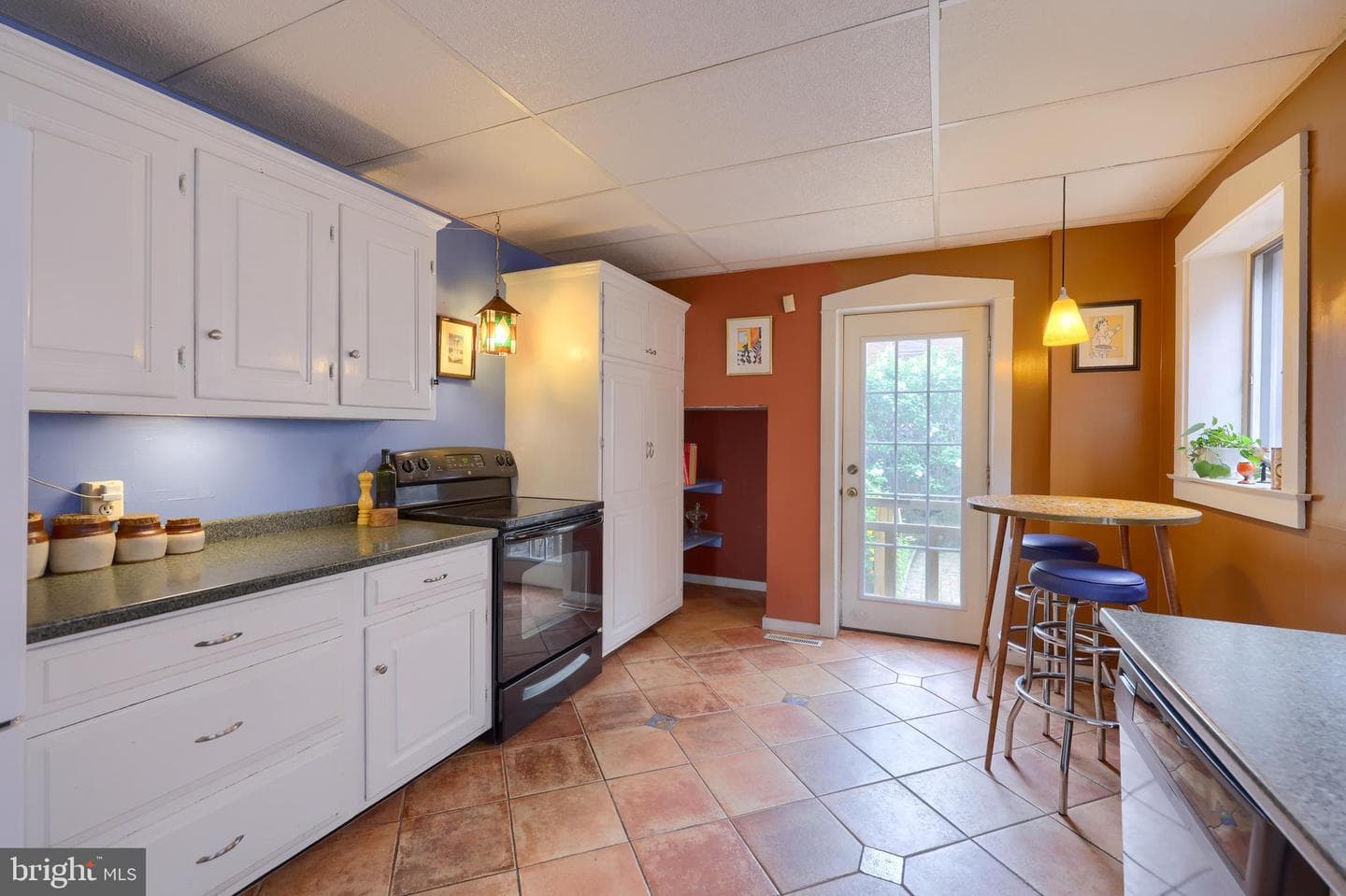 27 N Mulberry Street photo 22