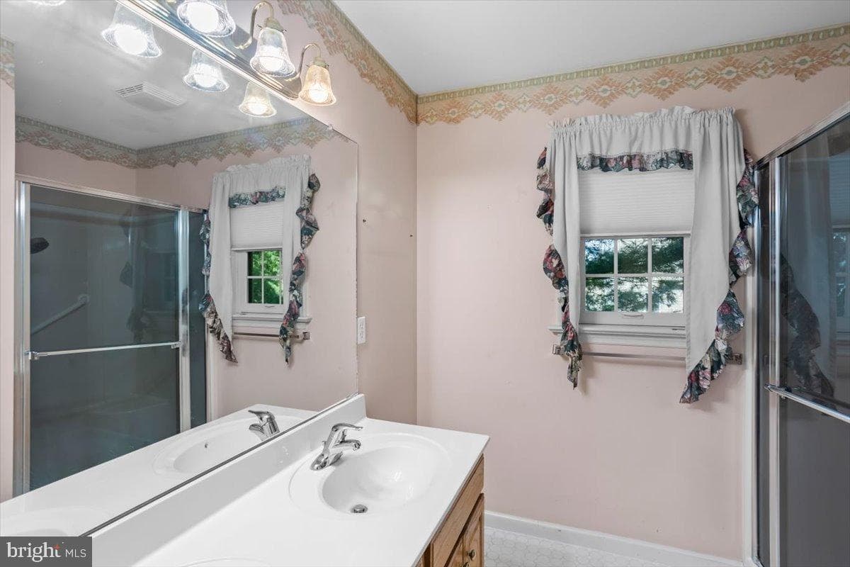 343 W Sun Hill Road photo 19