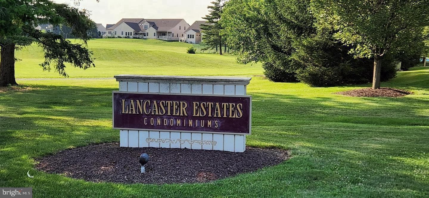 102 Lancaster Estate photo 1