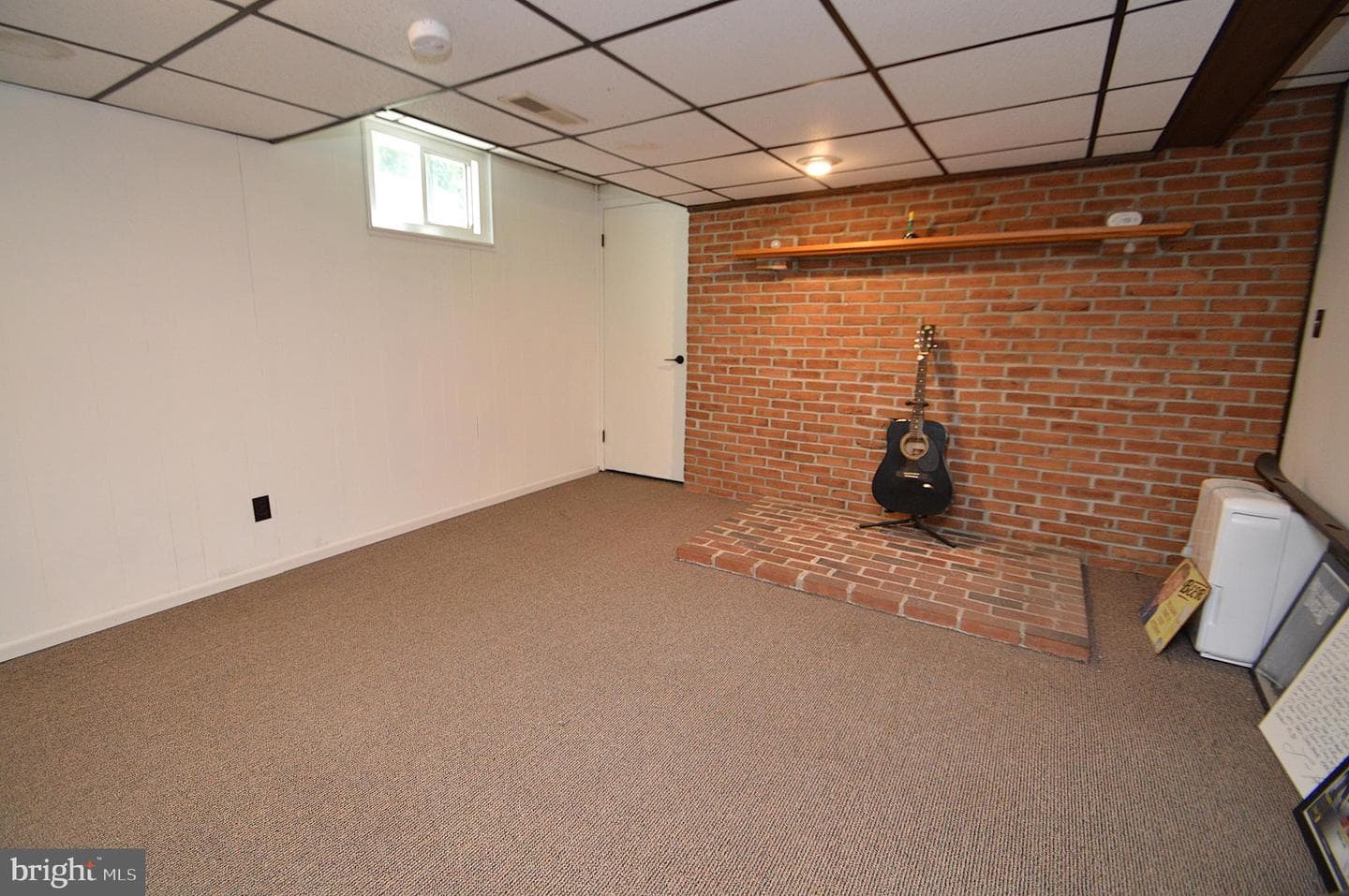 373 Primrose Lane photo 14