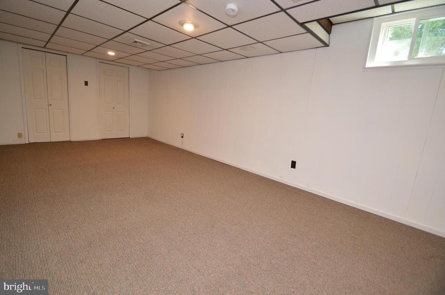 373 Primrose Lane photo 15